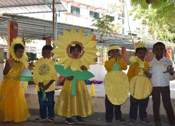 Kinder Garten Yellow Day Celebration 4